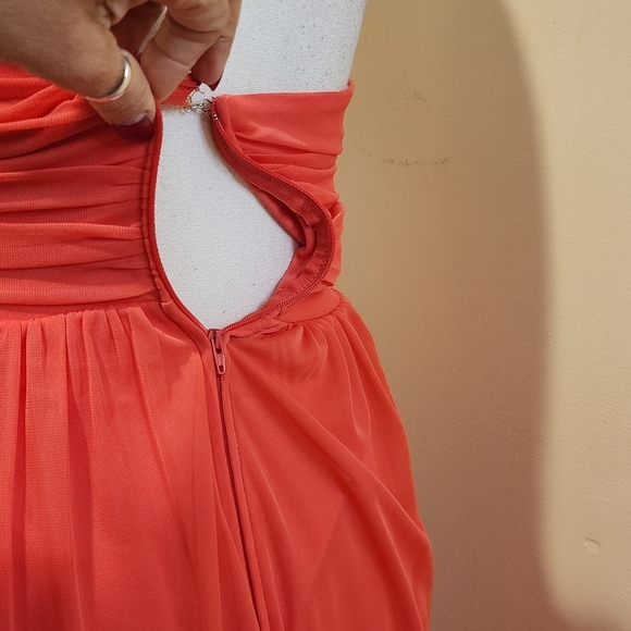 City Sudio Elegant Strapless Salmon Gown with Silver Accents Evening Size 3 - Picture 9 of 15